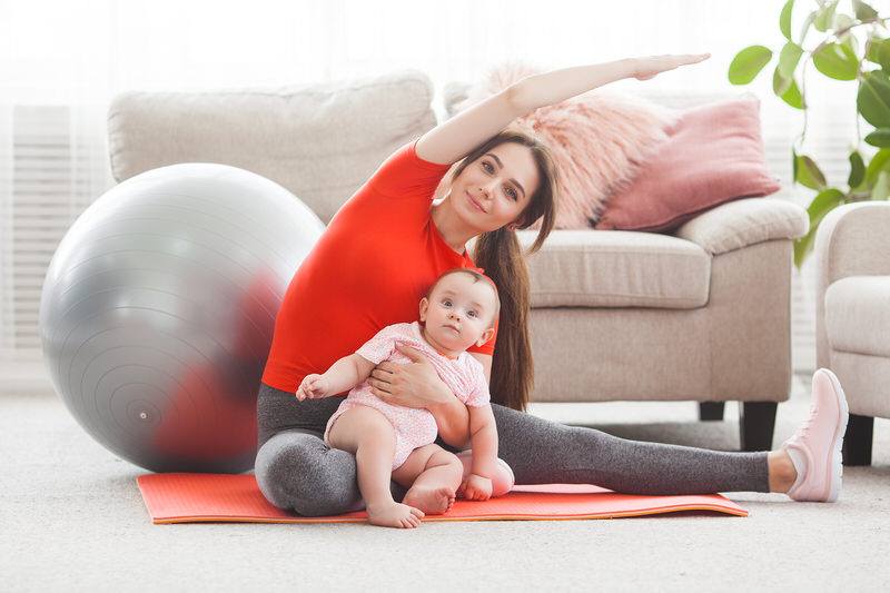 Faire De La Gym Avec Bebe Les Bienfaits De La Gym Postnatale Geneve
